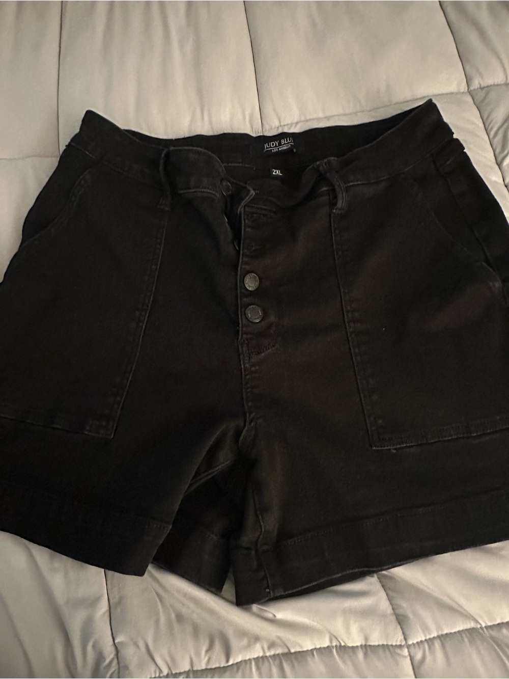 Judy Blue never worn Black High-Rise Button-Front Women’s Shorts
